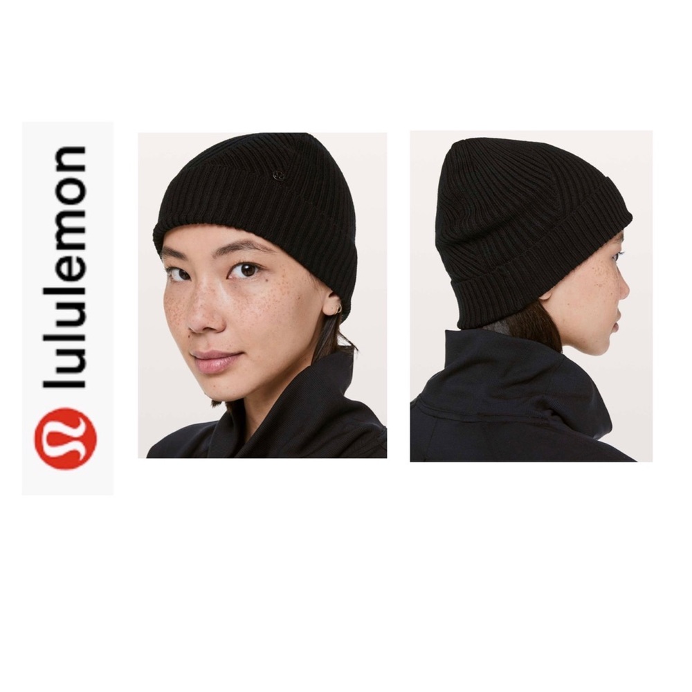 LuLuLemon Black wool Beanie. Vintage style